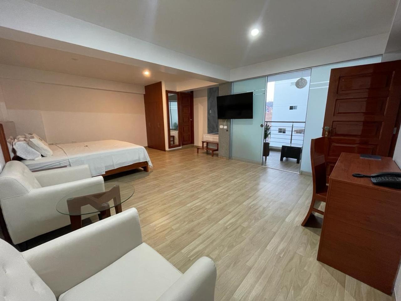 Hotel Americano Jaen Exterior photo